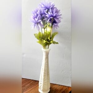 Vintage Hoosier Glass Milk Bud Vase Starburst Pattern 9 Inch